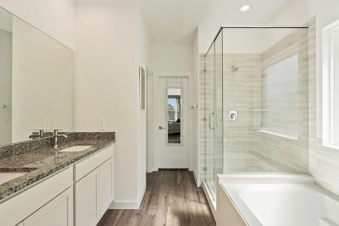 Photo of 565 Newcomb Hollow Drive