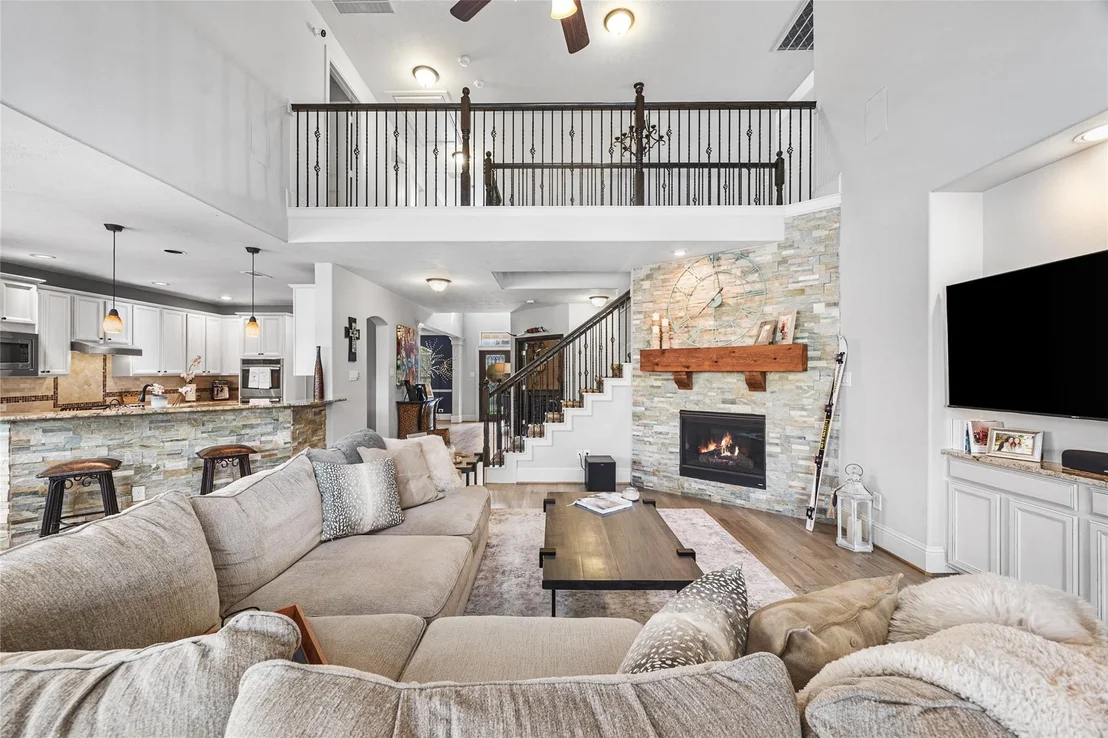 Photo of 12902 Arlington Meadows Lane