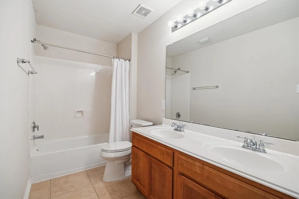 Photo of 25602 Saddlebrook Village Drive