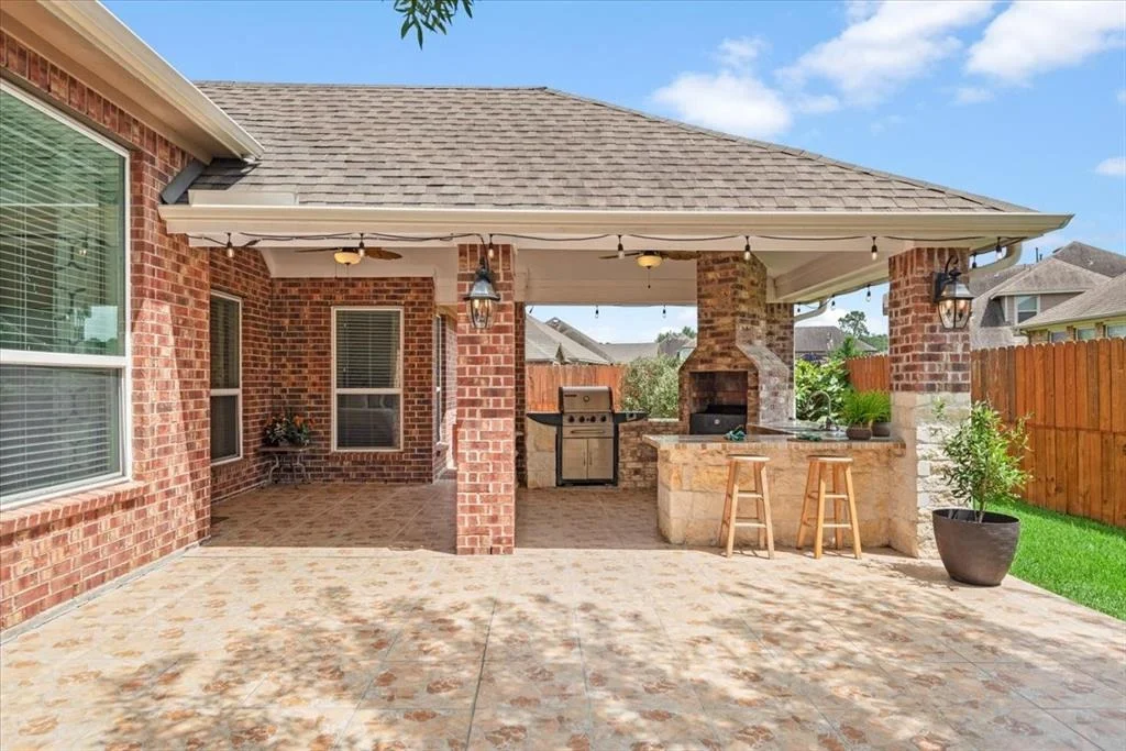 Photo of 18135 Berry Garden Lane