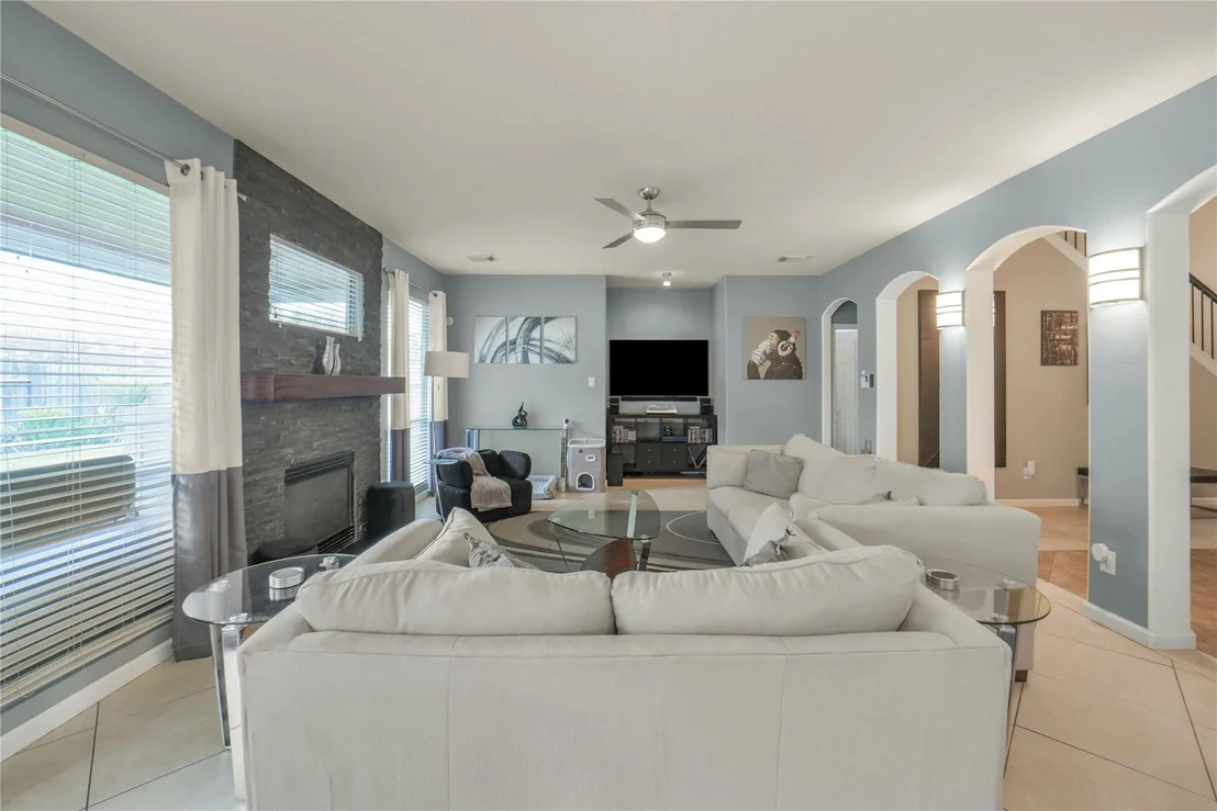 Photo of 3827 Katy Hollow Drive