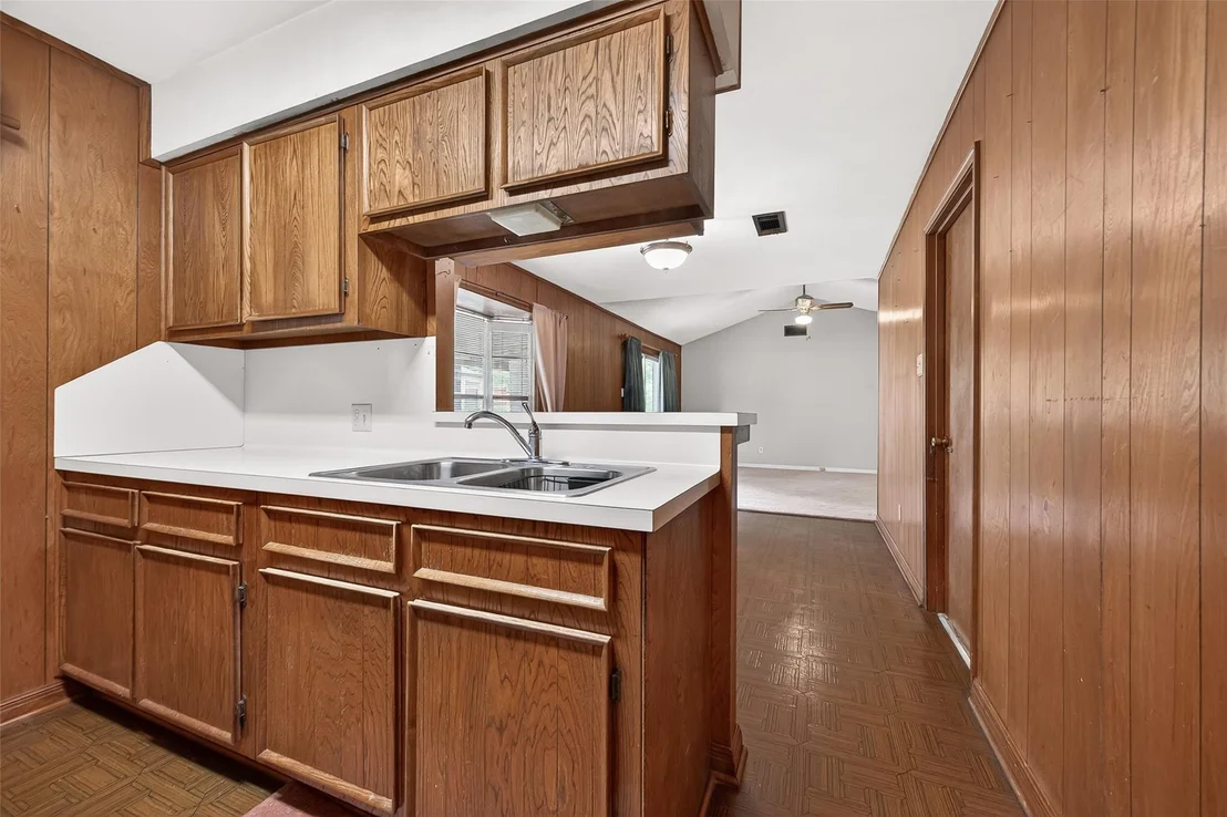 Photo of 2220 Ripple Creek Drive
