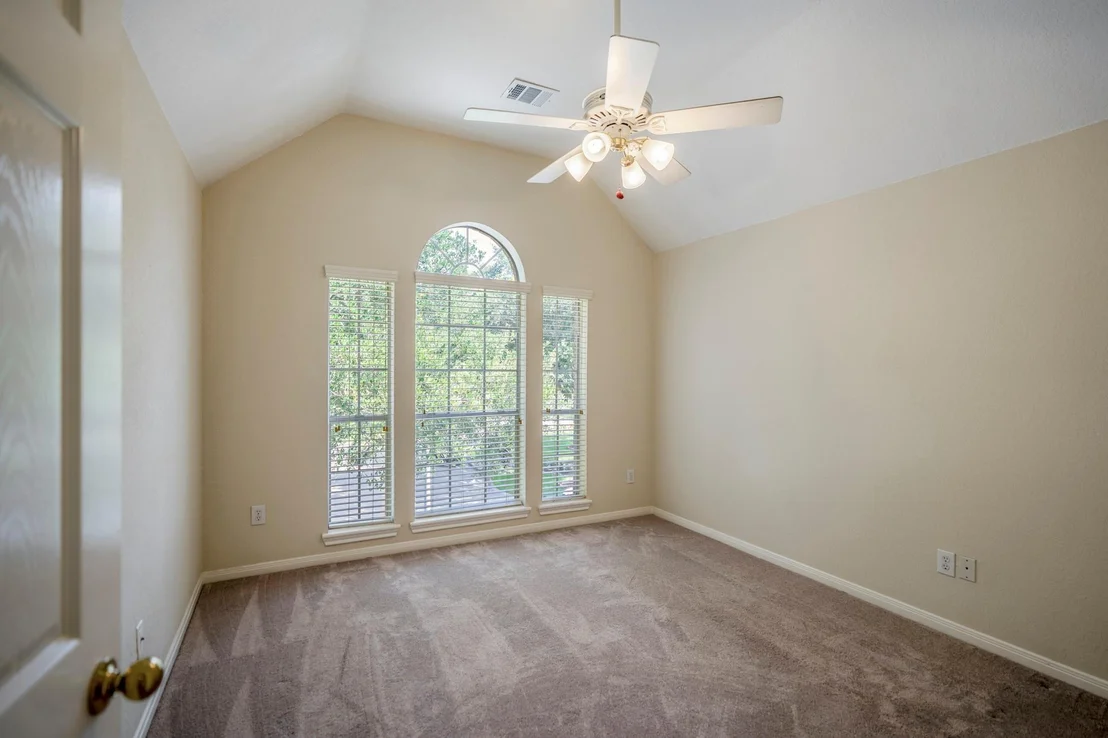 Photo of 5807 Sequoia Trace Court