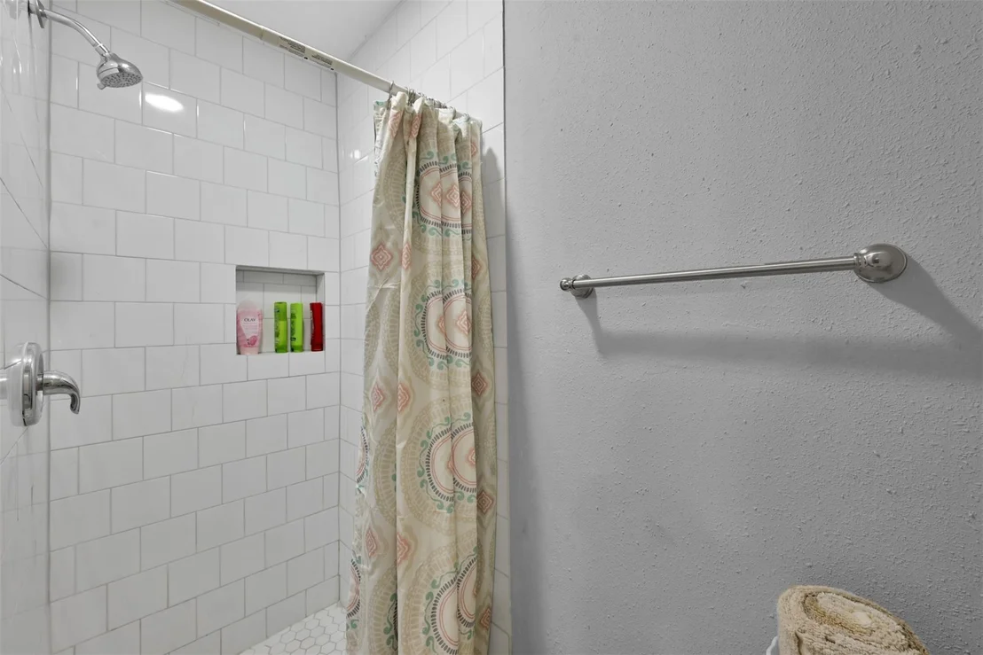 Photo of 15876 Pecan Drive