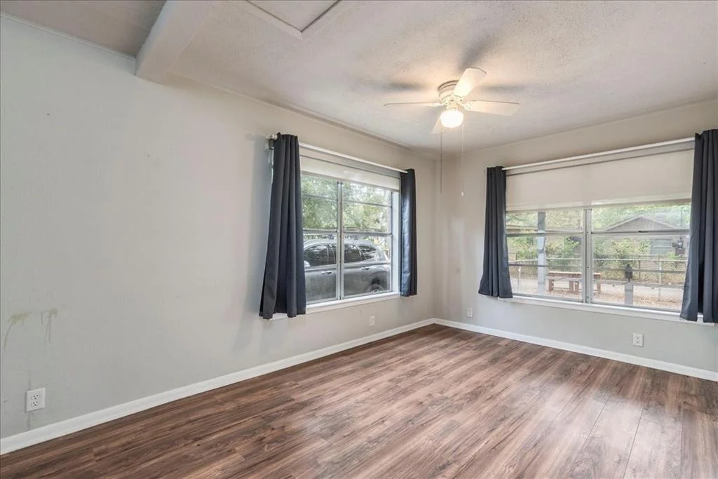 Photo of 1124 Timber Elm