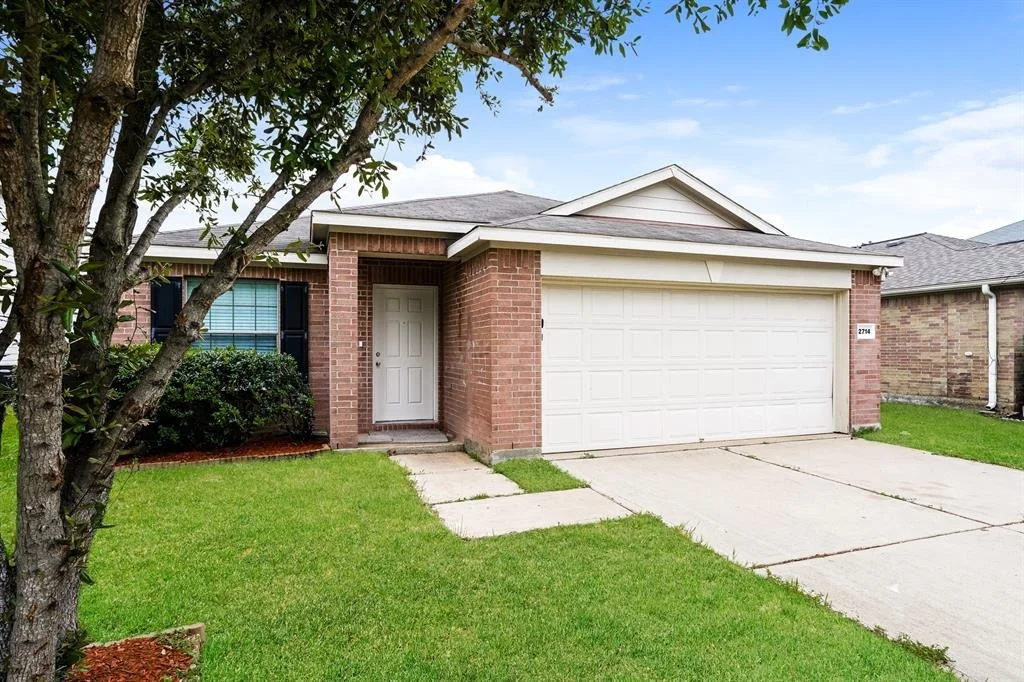 Photo of 2714 Roaring Oaks Lane