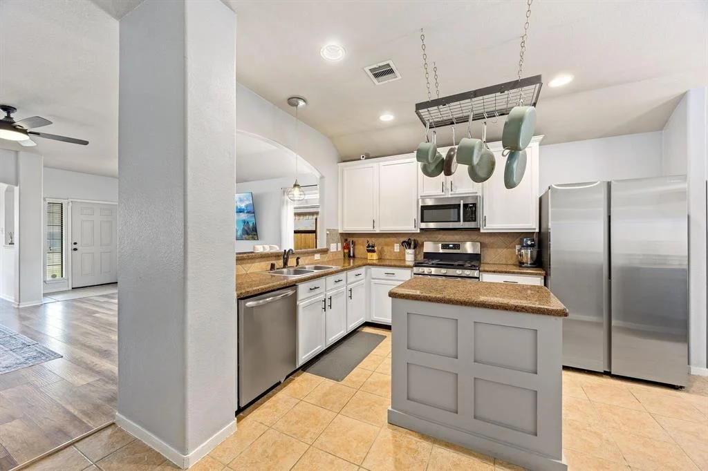 Photo of 2715 Lexington Park Drive