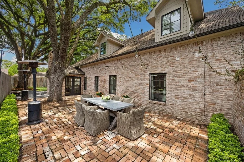 Photo of 10034 Cedar Creek Drive