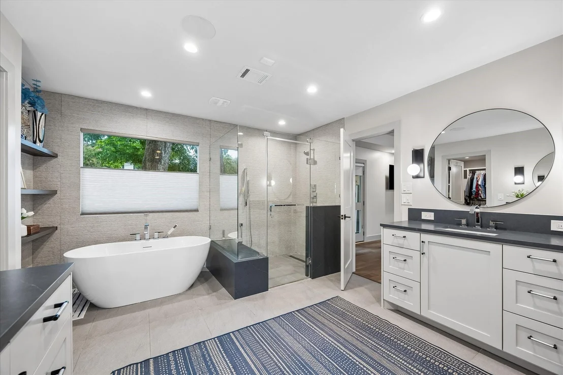 Photo of 339 Wycliffe Drive