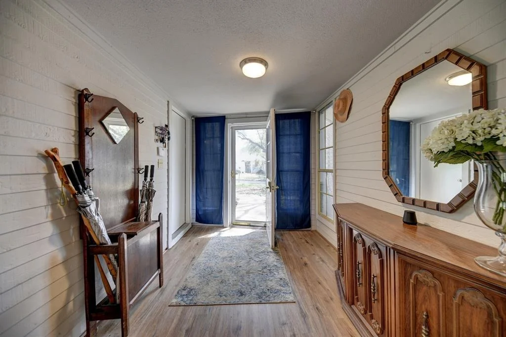 Photo of 307 Scenic Drive