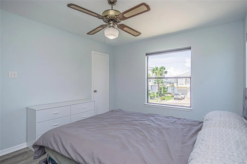 Photo of 301 Commander Drive