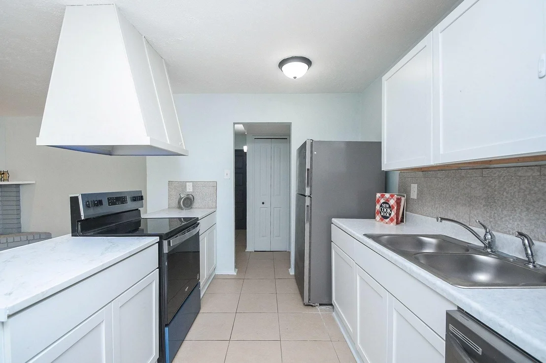 Photo of 24327 Broken Bow Lane