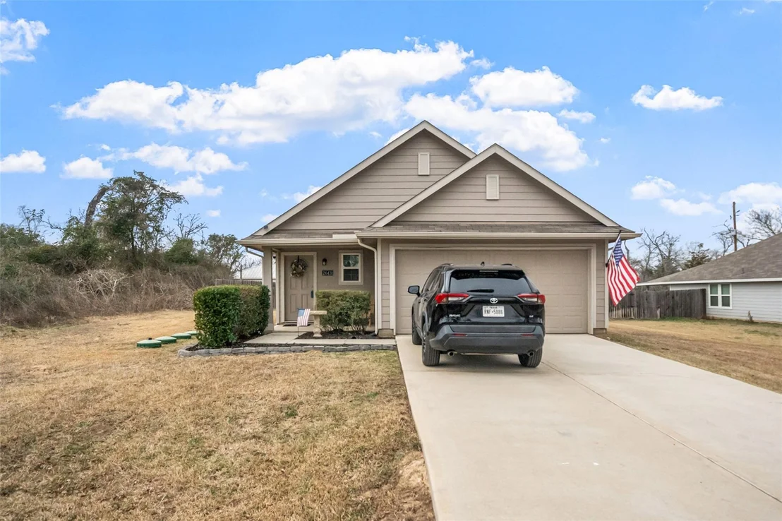 Photo of 26431 Pin Oak Drive