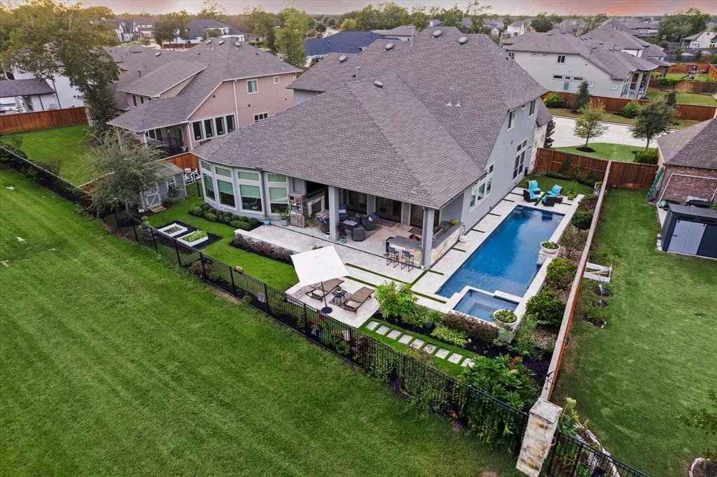 Photo of 19607 Cherrywood Bend Drive