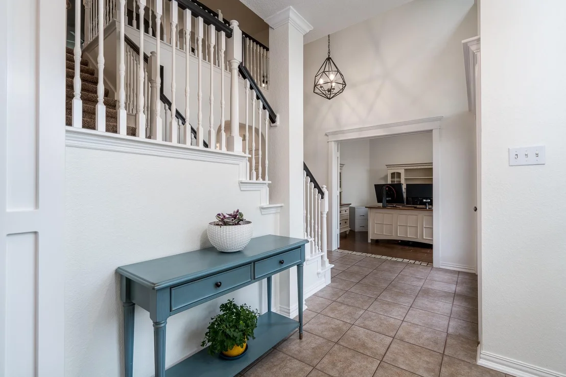 Photo of 15903 Lake Loop Drive