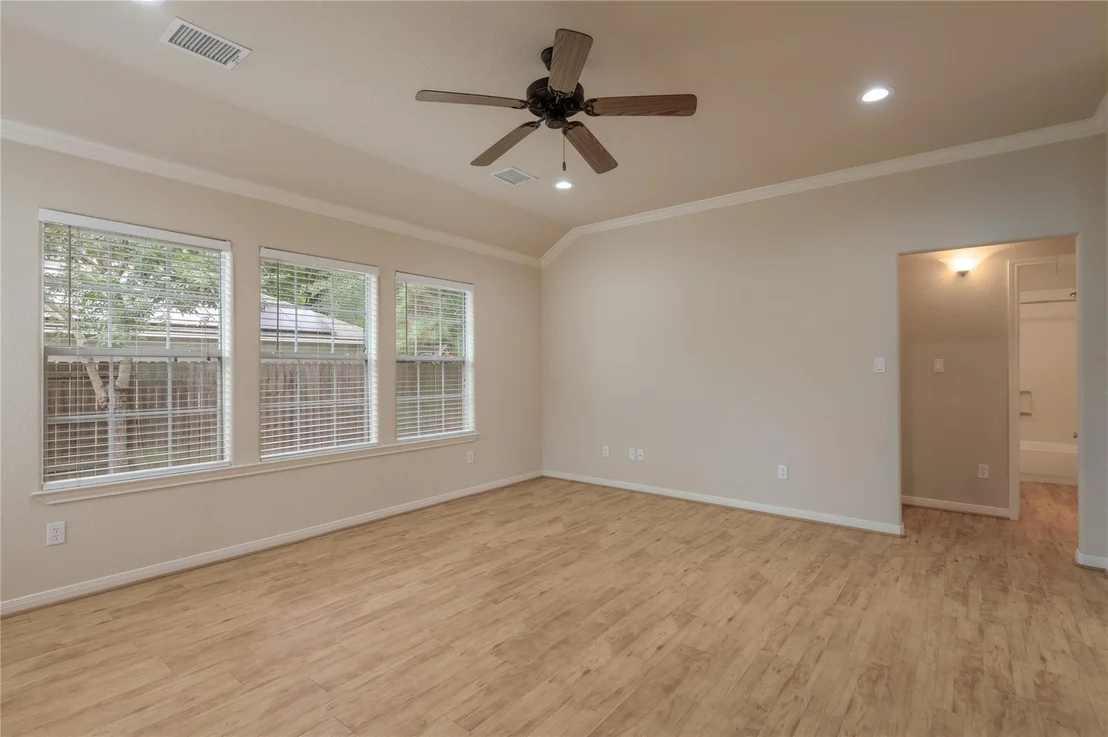Photo of 112 Bernice Drive