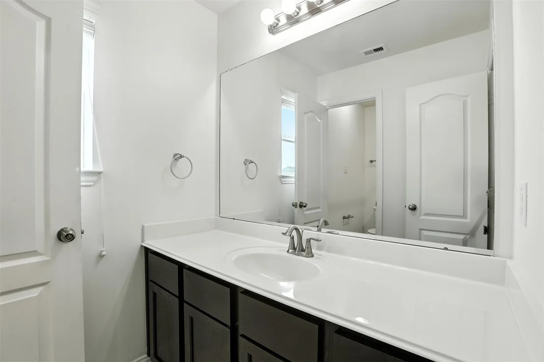Photo of 22902 Jetty Manor Lane