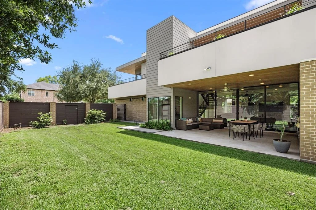 Photo of 9622 Pine Lake Drive