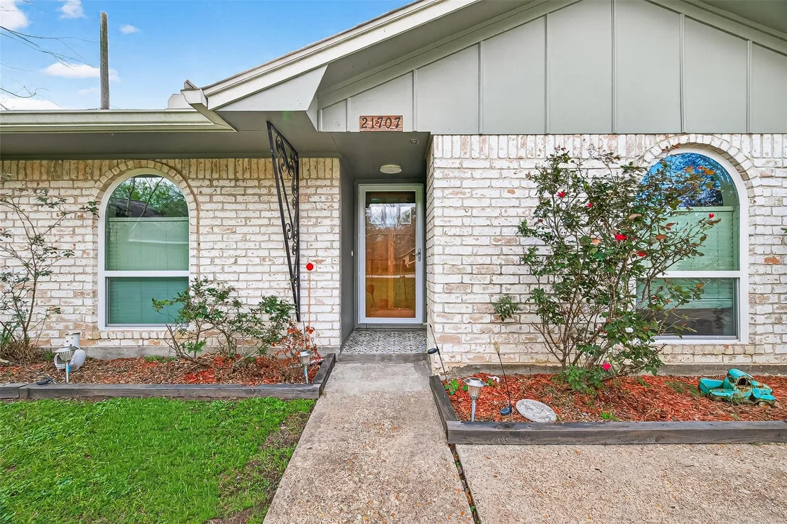 Photo of 21707 Glenbranch Drive