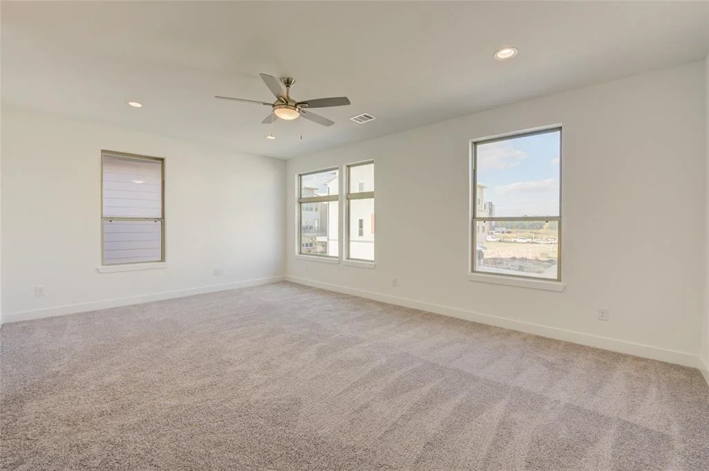 Photo of 466 S Centro Circle