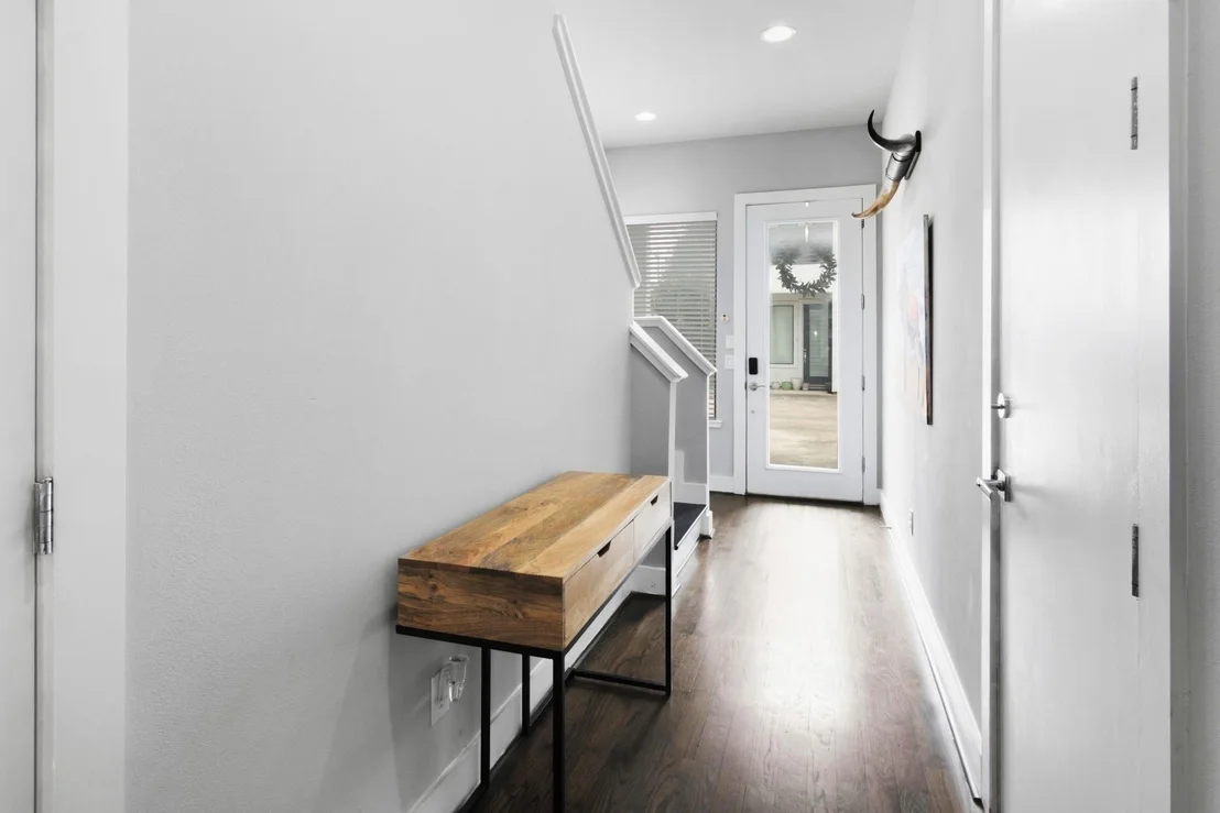 Photo of 3802 Summa Place