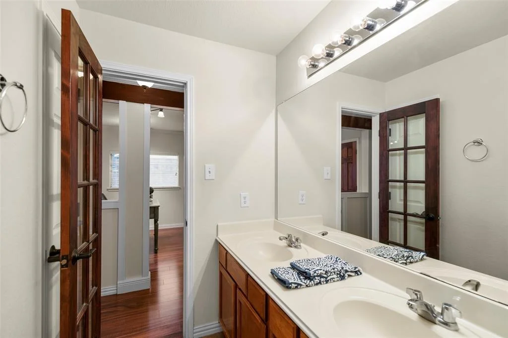 Photo of 21815 Grassy Hill Lane