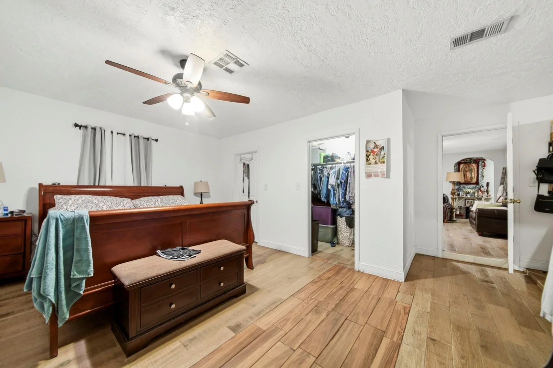 Photo of 731 Meneley Road