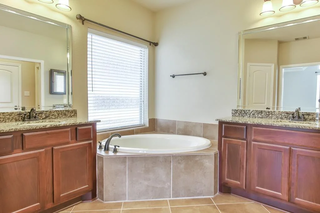 Photo of 2706 Park Hills Drive