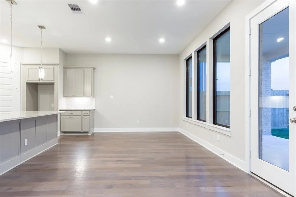 Photo of 4415 Windy Oaks Drive
