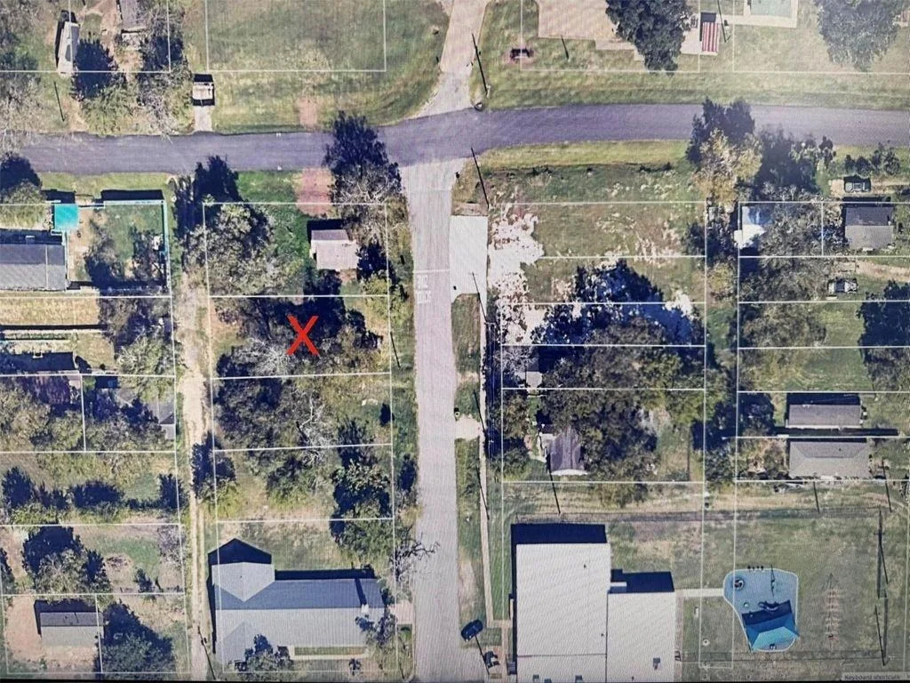 Photo of 204 3rd Street
