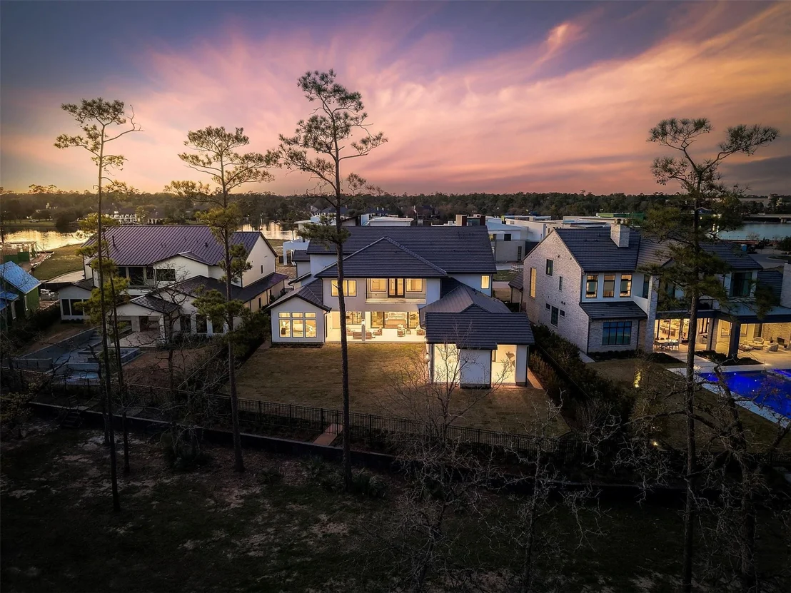 Photo of 50 Aria Isle Drive