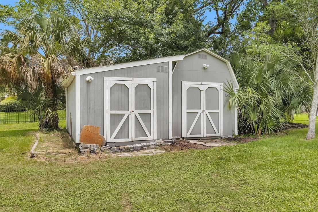 Photo of 9726 Crestwater Circle