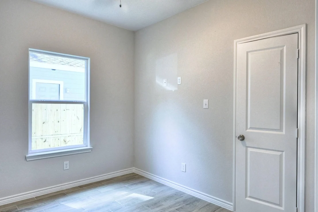 Photo of 11789 White Cedar