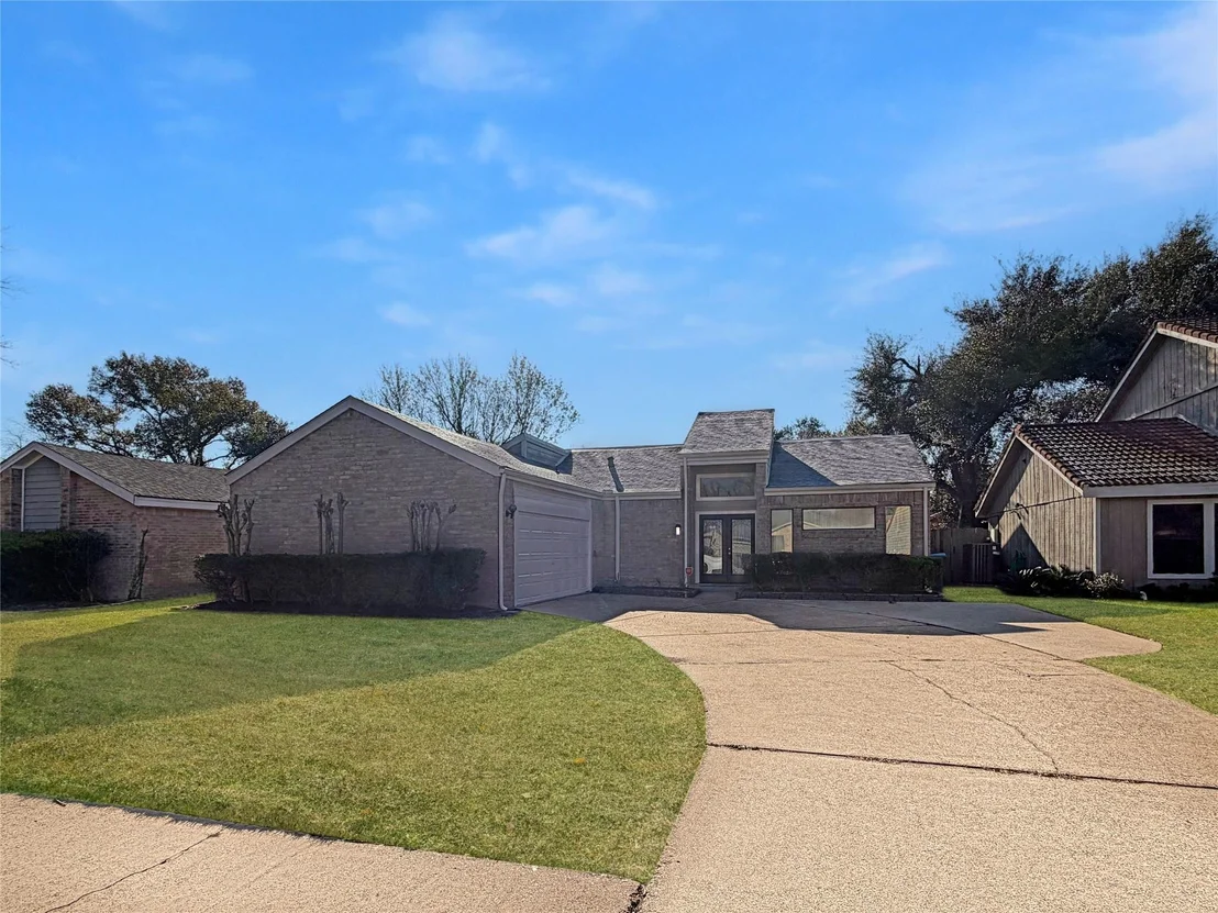 Photo of 6111 Ogden Forest Drive