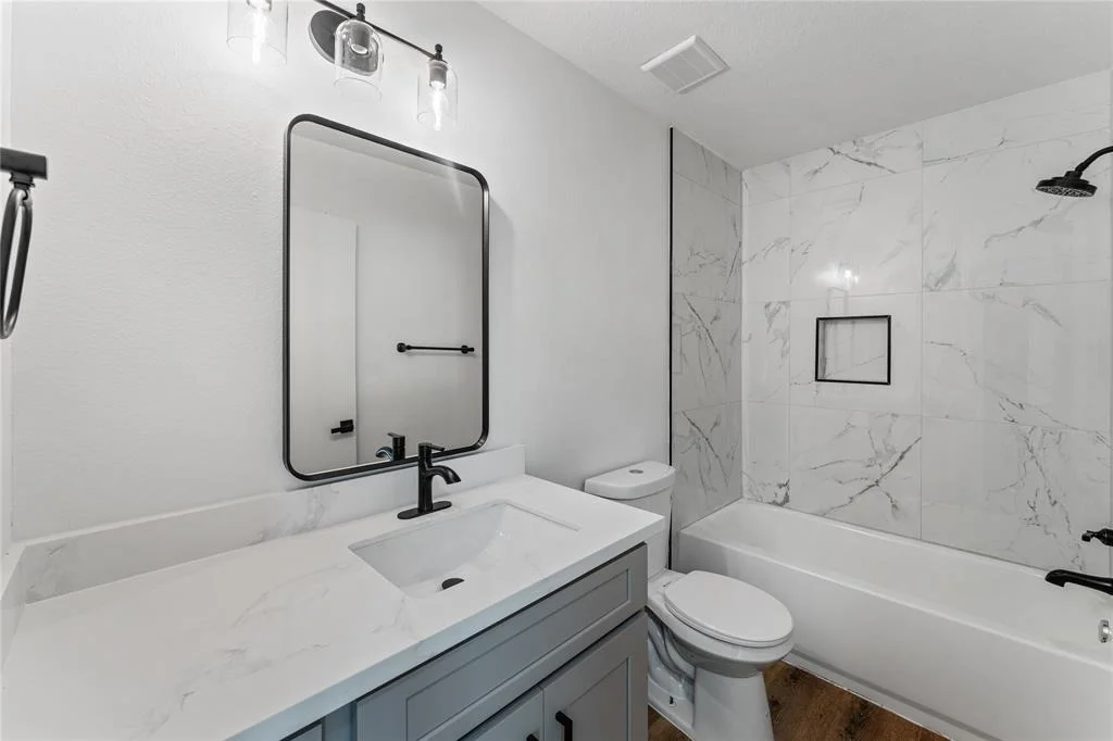 Photo of 7815 Brook Trail Circle