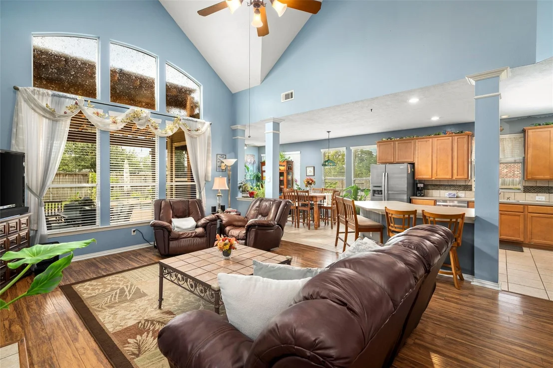 Photo of 18730 Oxenberg Manor Lane