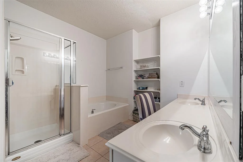 Photo of 14918 Lanai Drive