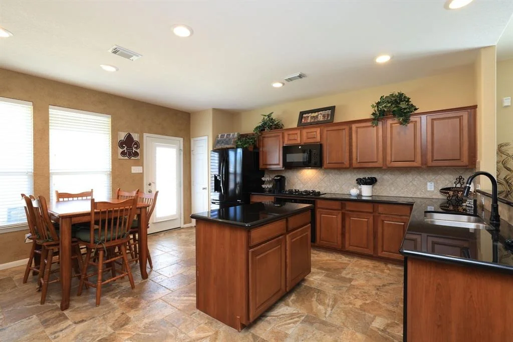Photo of 9331 Edgeloch Drive