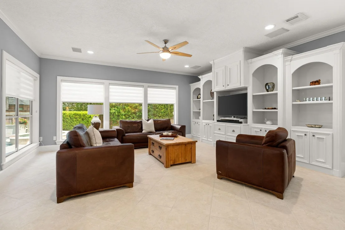 Photo of 106 Fairbranch Circle