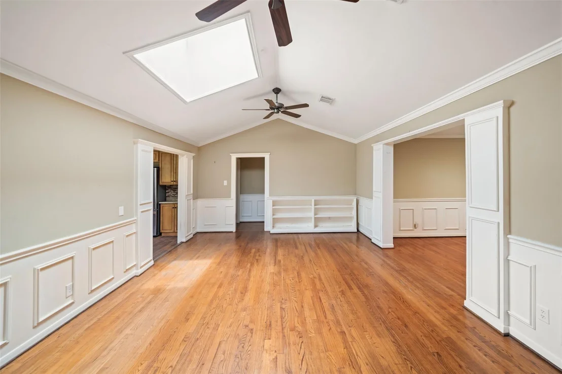 Photo of 6918 Pine Grove Drive