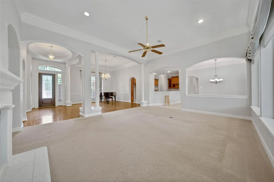 Photo of 8918 Summerdale Lane