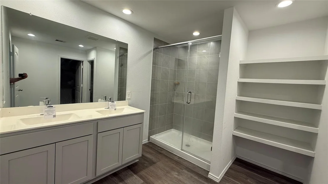 Photo of 16113 William Ross Way