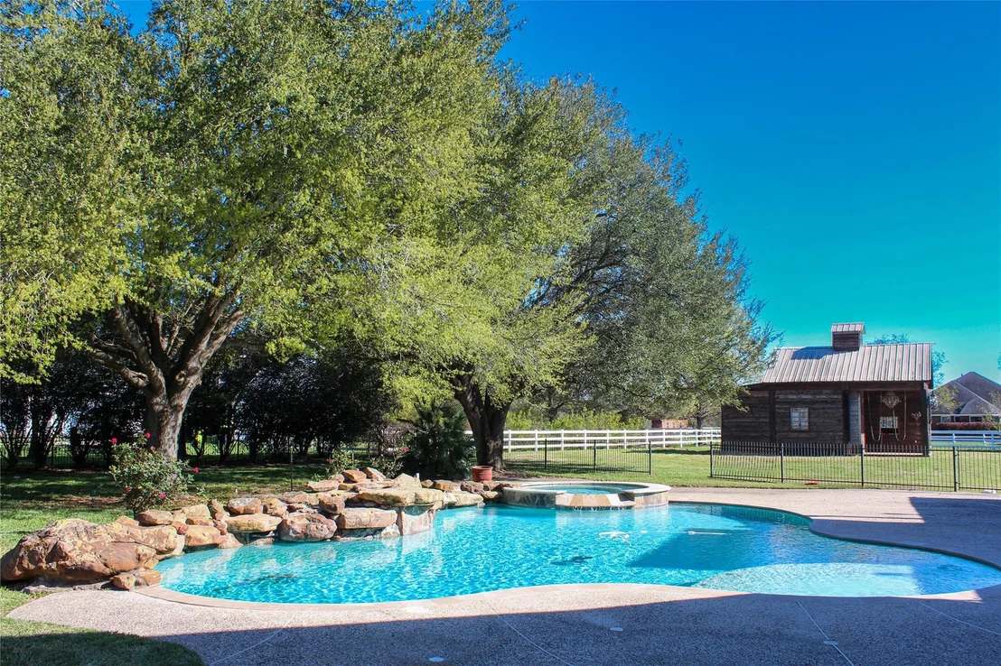 Photo of 19907 Stone Lake Circle