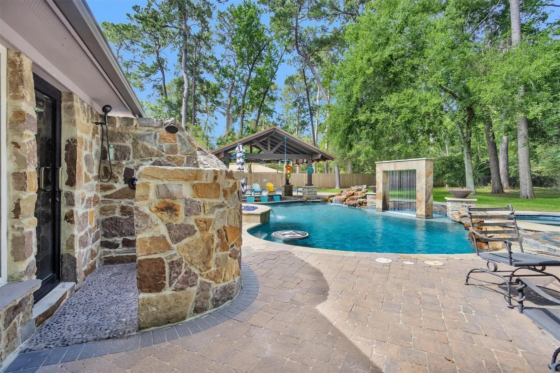 Photo of 24111 Glen Loch Drive