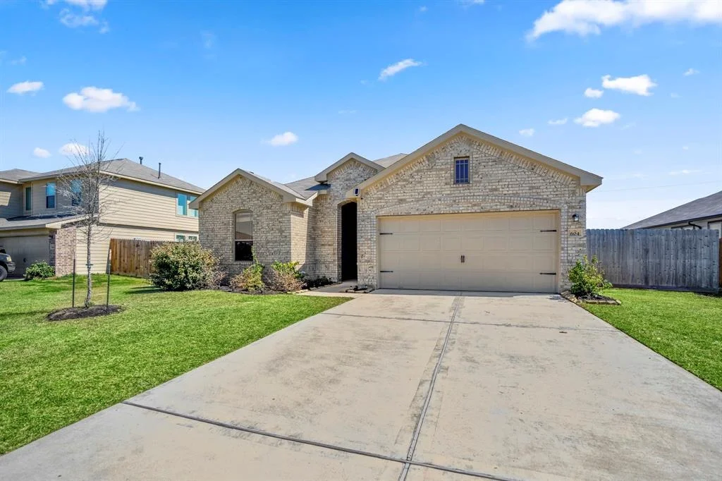 Photo of 604 Turtle Dove Drive