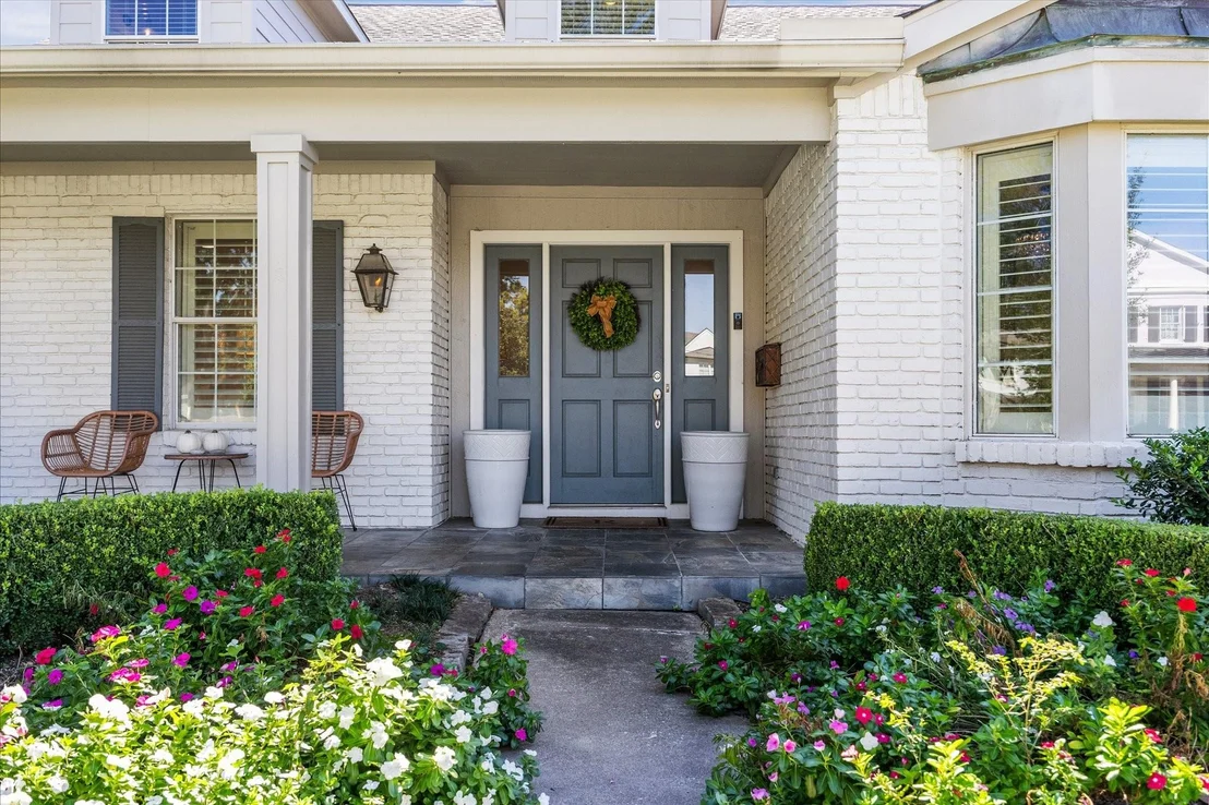 Photo of 6151 Doliver Drive