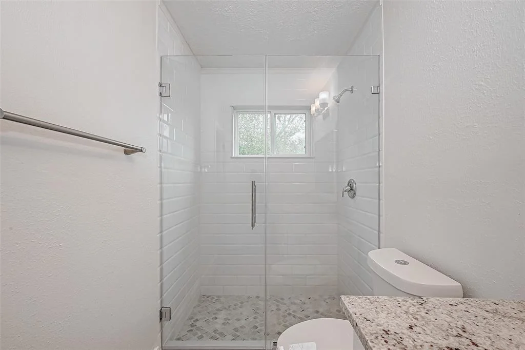 Photo of 4818 Holloway Drive