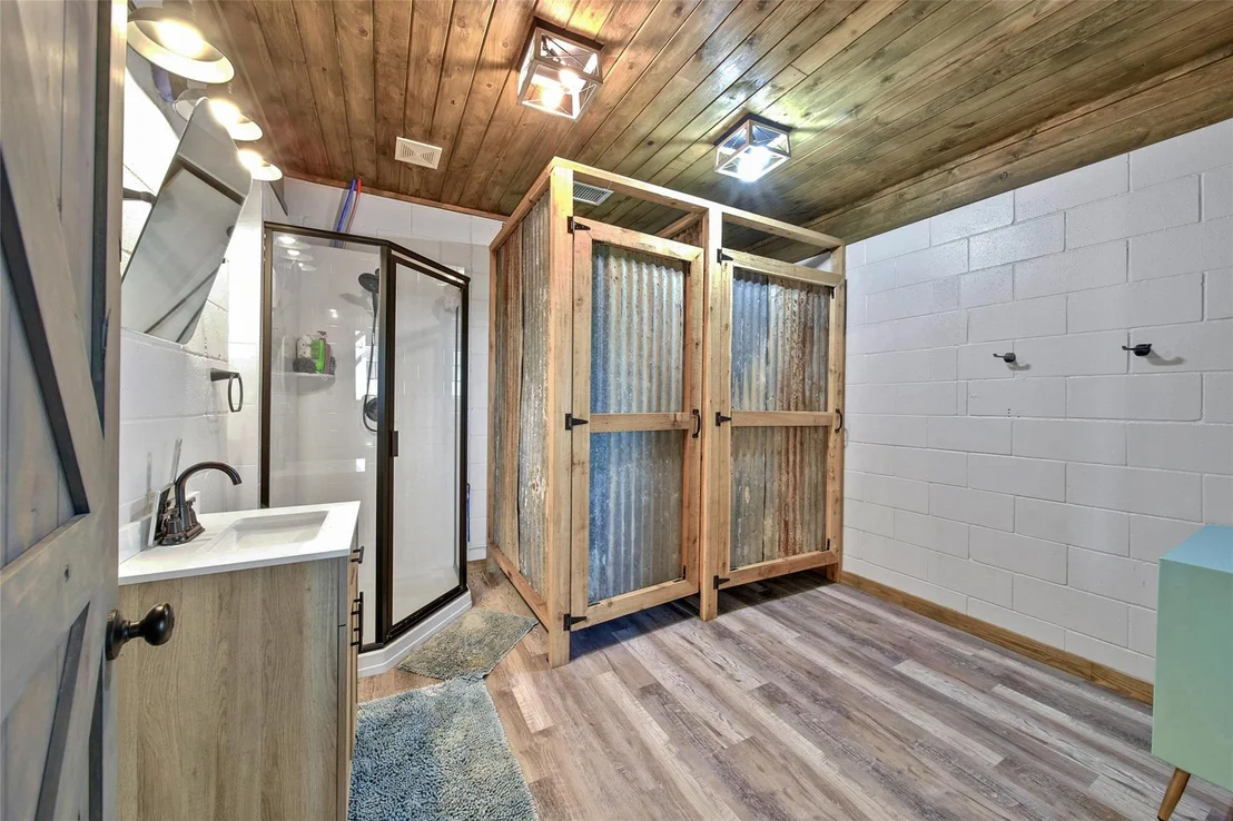 Photo of 2289 Old Dobbin Road