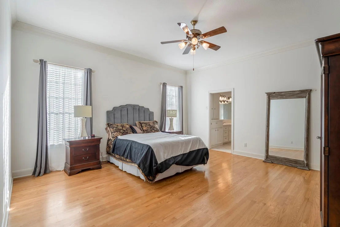 Photo of 603 W Third Street