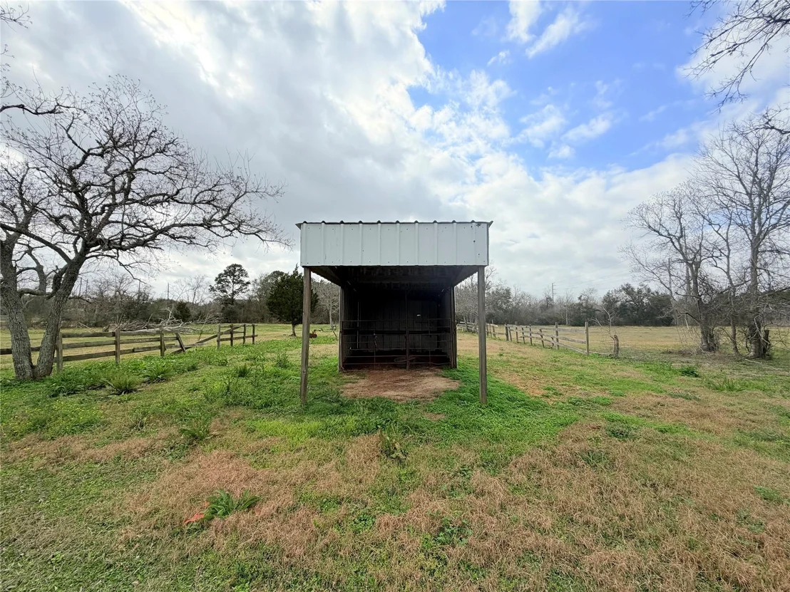 Photo of 609 County Road 351/Beers